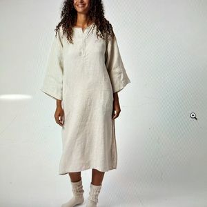 NWOT Parachute 100% linen dress new never worn